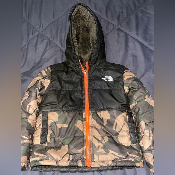 The North Face Kids Puffer Jacket Black and Green Camo